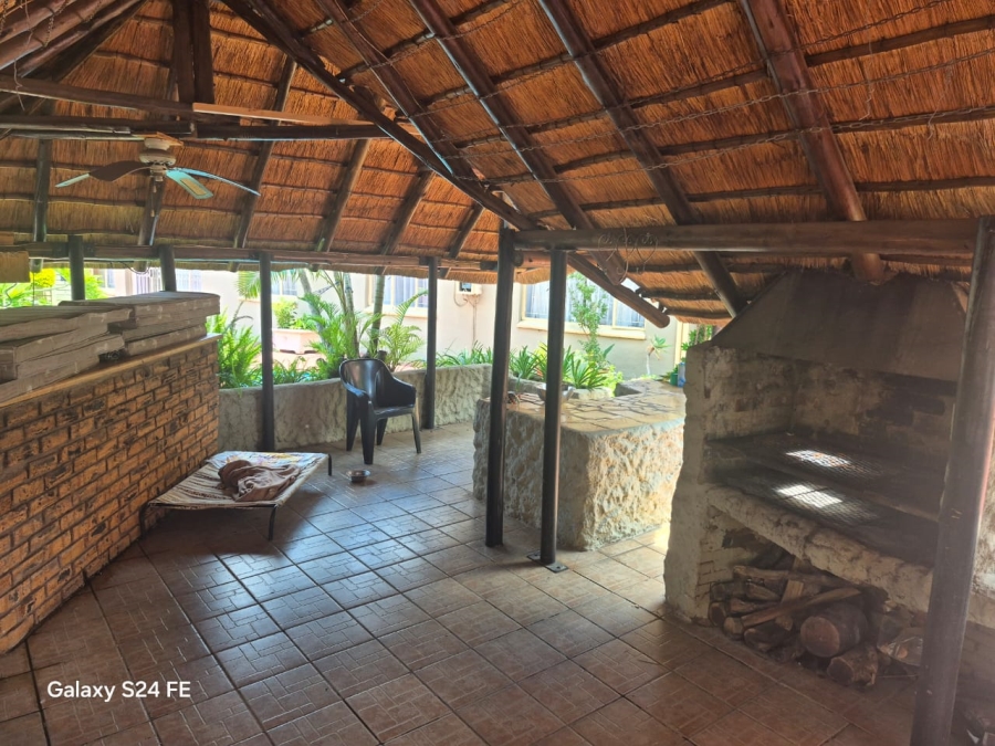 3 Bedroom Property for Sale in Geelhoutpark North West